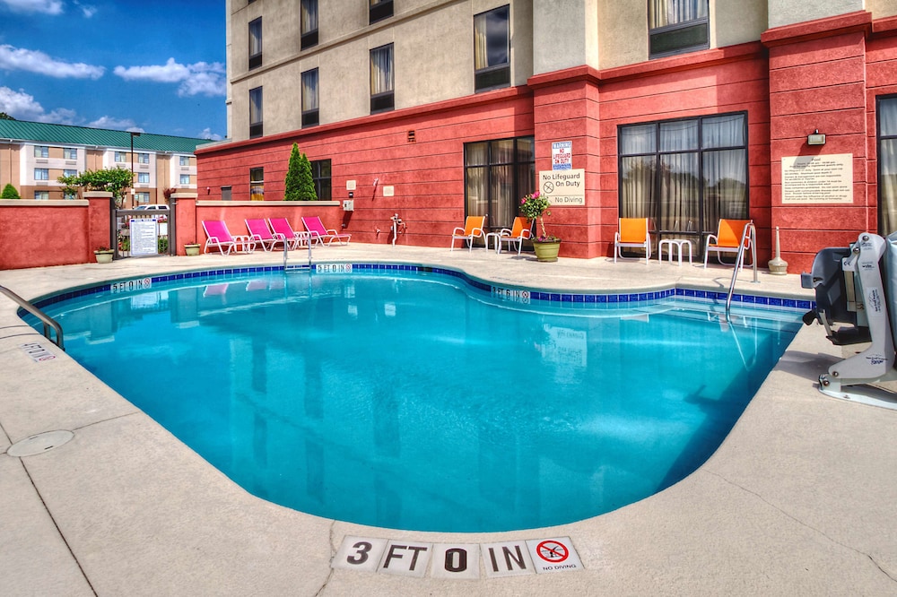Hampton Inn Roanoke Rapids NC - photo 33