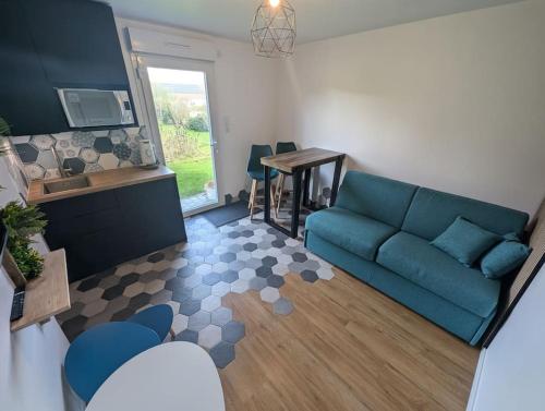 Studio Independant Avec Prise Ve - last minute hotel in Neuilly-Le-Real