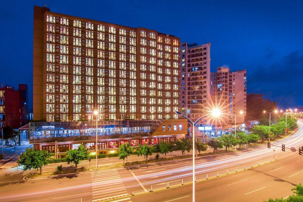 Sea Rainbow Hotel — 4-Star Luxury Hotel in Sanya, People's Republic of China