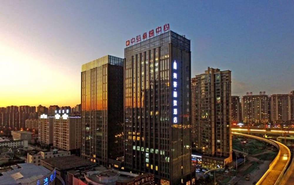 Luoyang Mehood Lestie Hotel Sport Center in Luoyang, People's Republic of China