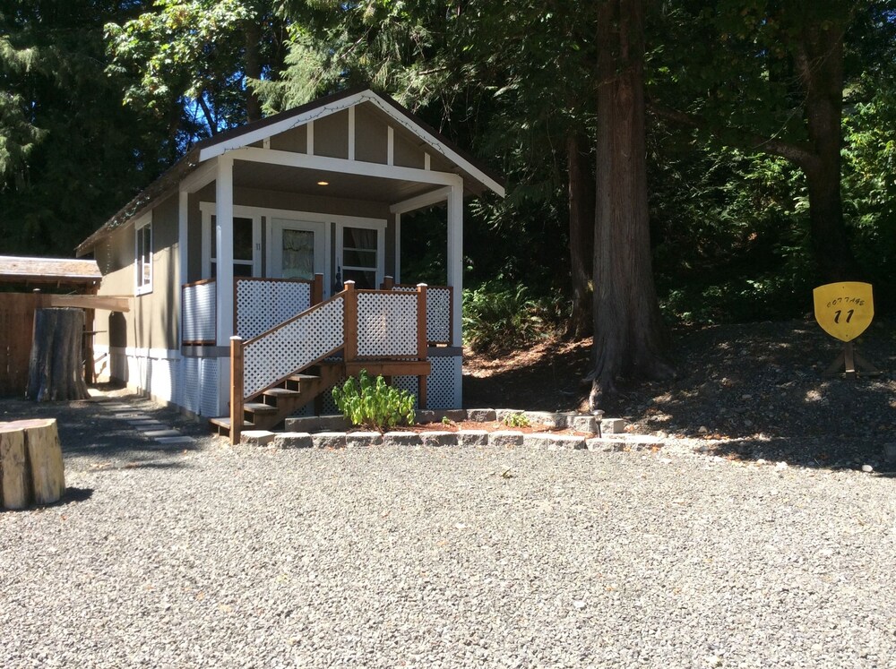 Robin Hood Village Resort - photo 29