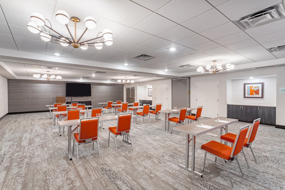 Holiday Inn Columbus by IHG - photo 29