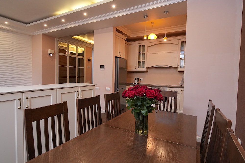 Ararat View 2 bedroom 2 bathroom Luxury Apartments by Sweet Home — 4-Star Luxury Hotel in Yerevan, Armenia