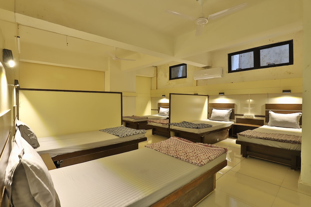 Night Halt Dormitory