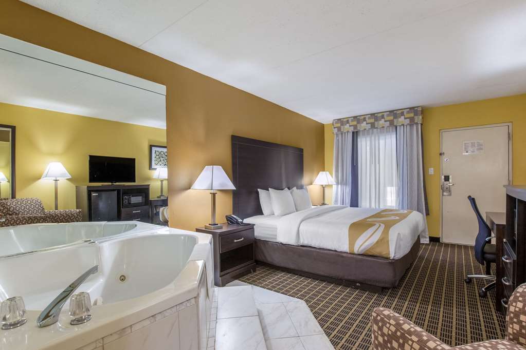 Quality Inn London North - photo 11