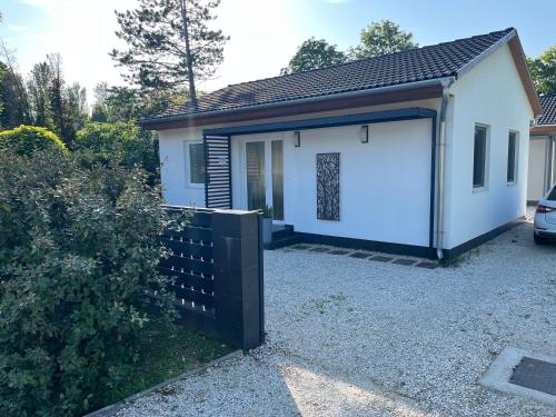 Jókai Apartmanház Balatonszárszó — Balatonszarszo — photo 2