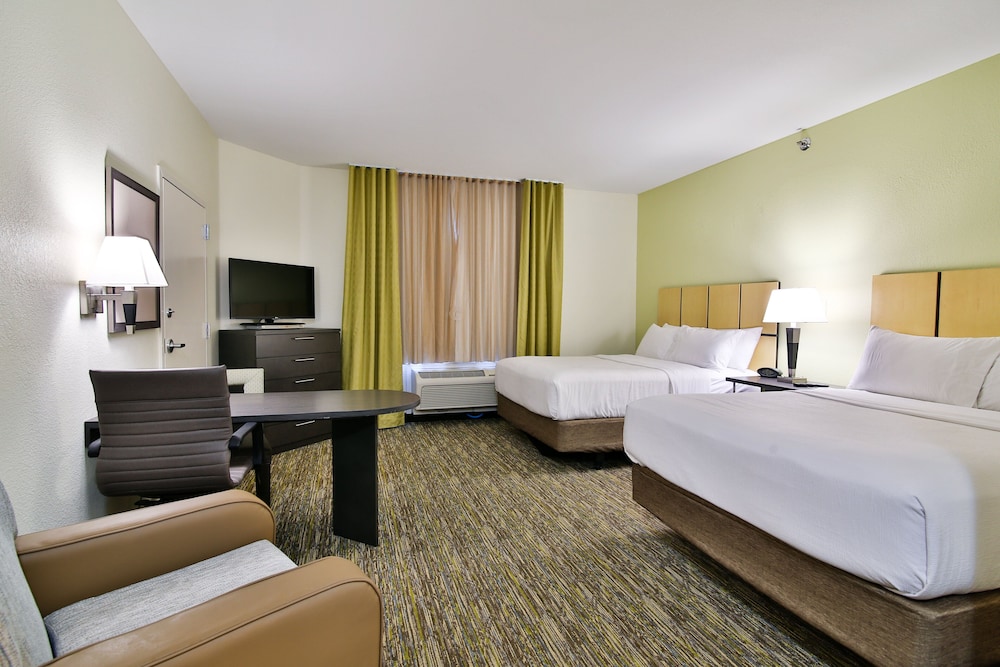 Candlewood Suites Bismarck by IHG - photo 10
