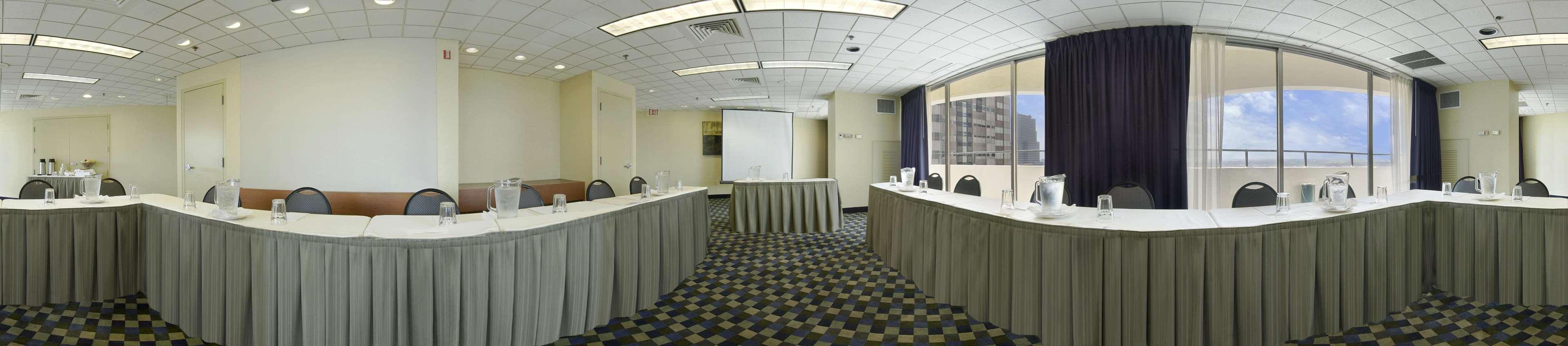 Embassy Suites Philadelphia Center City - photo 20