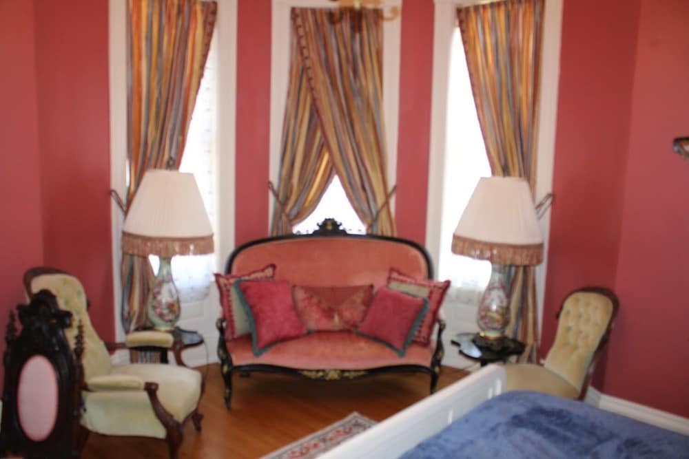 Johnstone Mansion - photo 19