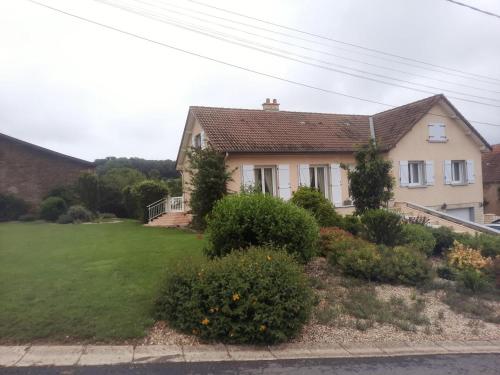 Charmant Et Sans Chichis - last minute hotel in Unknown City