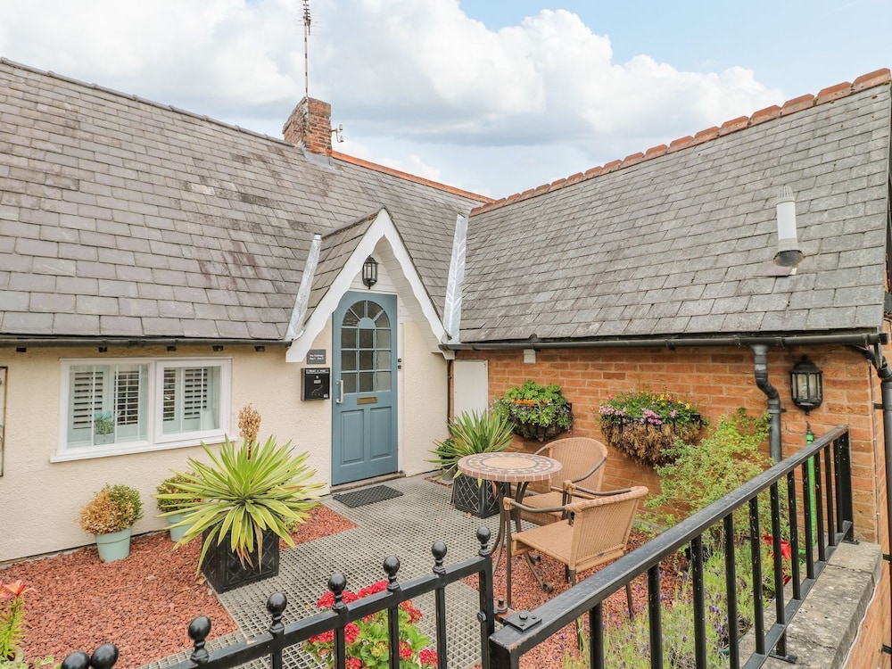 Flat 2 The Maltings — 4-Star Luxury Hotel in Oakham, United Kingdom
