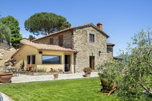Fienile — 4-Star Luxury Hotel in Pontassieve, Italy