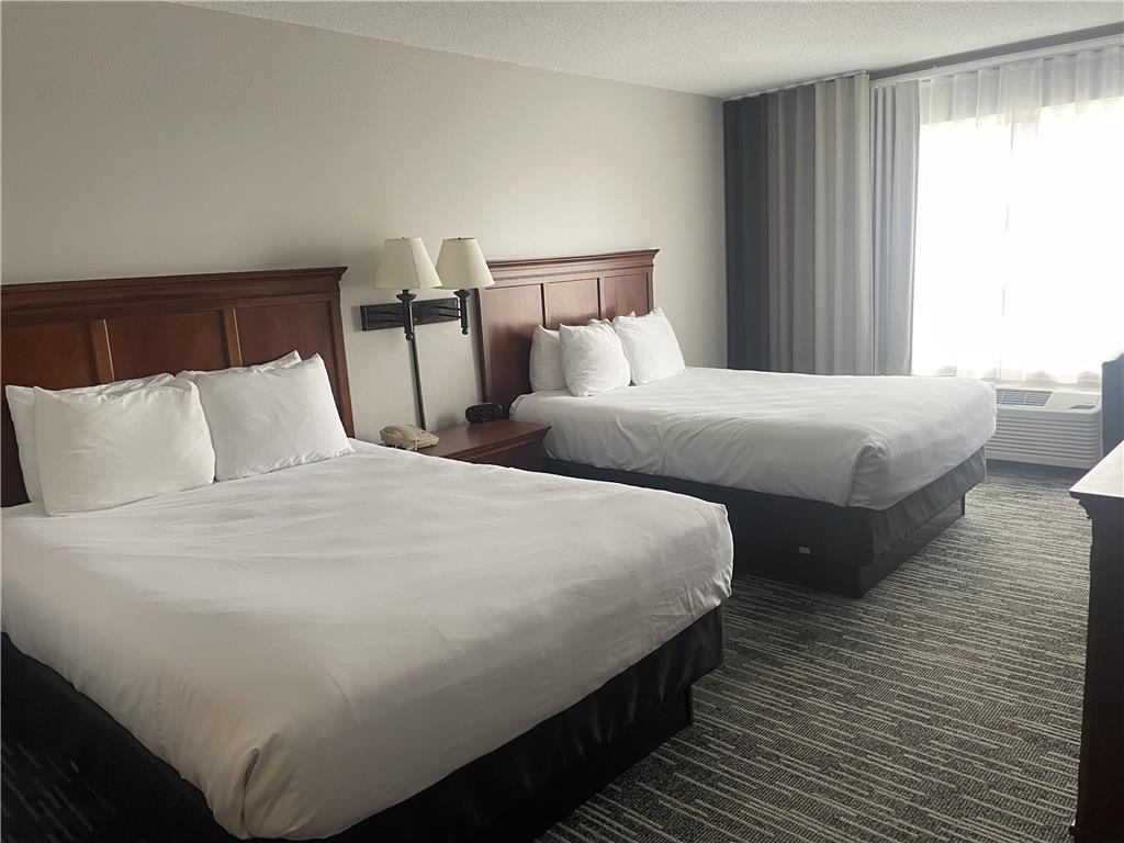 Best Western Harmony Inn Fort Dodge Iowa - photo 21