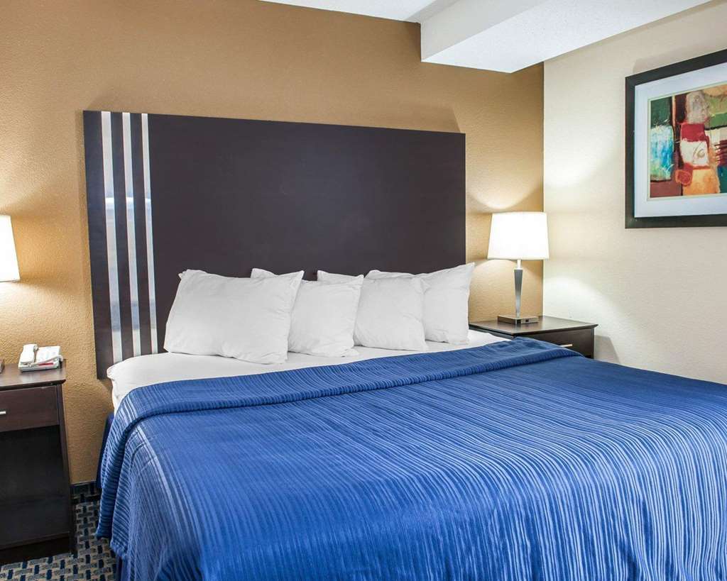 Quality Inn Terre Haute University Area - photo 15