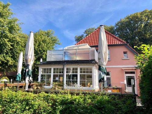 Ferienwohnung Alfredo — 4-Star Luxury Hotel in Wustrow, Germany