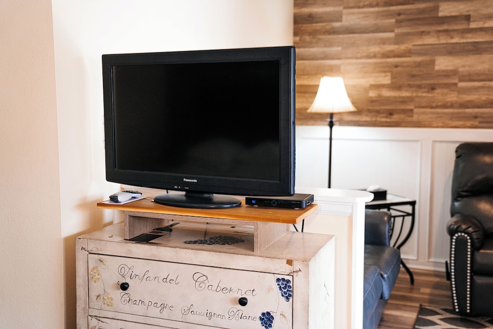 Salida Inn & Monarch Suites - photo 38