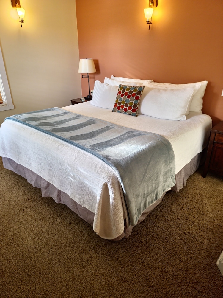 The Heron Inn & Day Spa - photo 24