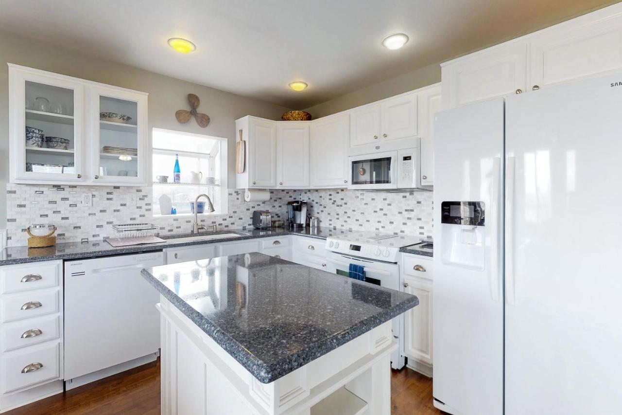 Westport Marina View in Westport, United States