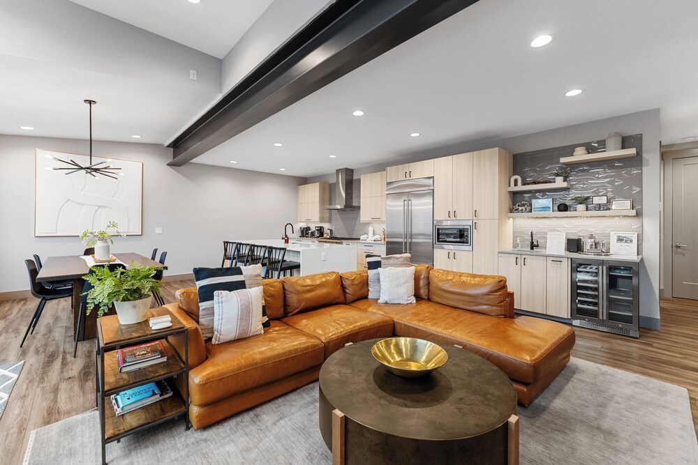 164 Caravelle Drive By Summit County Mountain Retreats — 4-Star Luxury Hotel in Keystone, United States