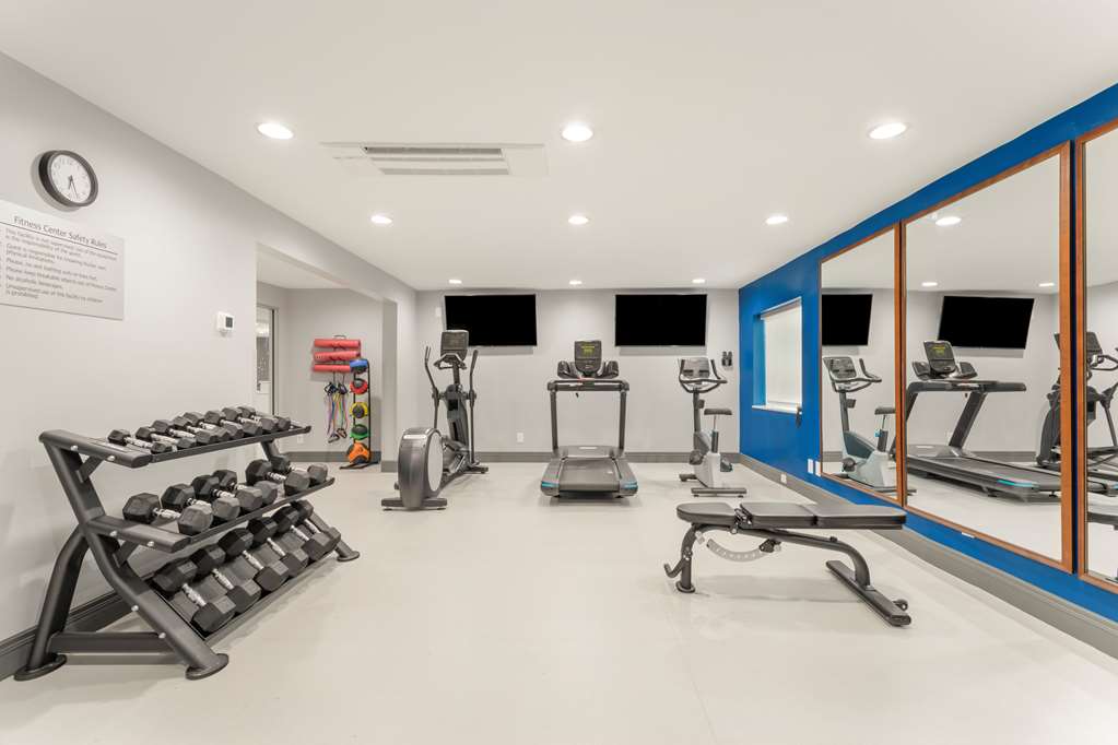 Best Western Plus Magnolia Inn Suites - photo 43