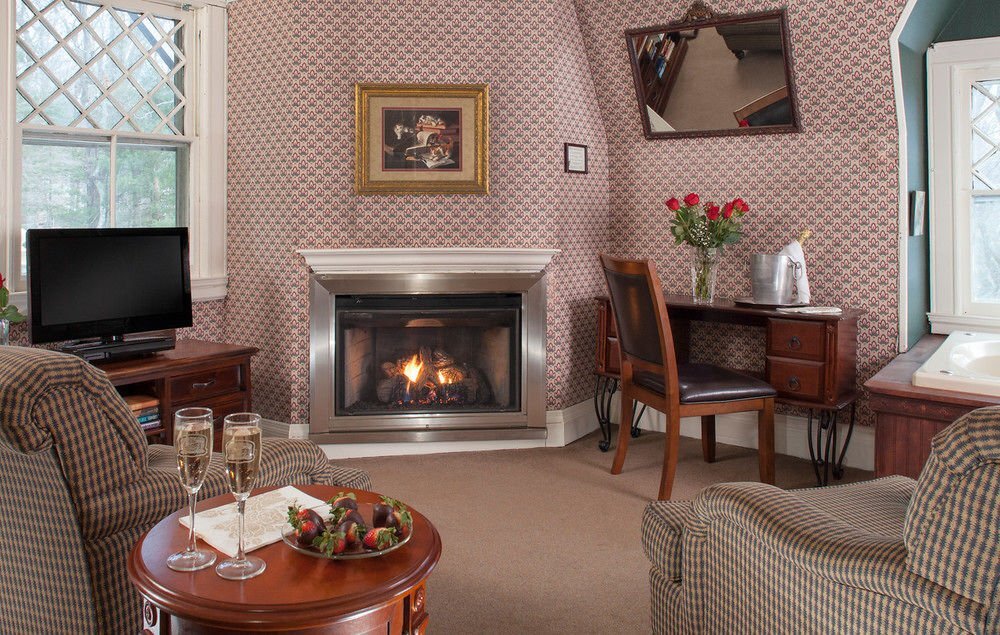 Inn at Lake Joseph - photo 14