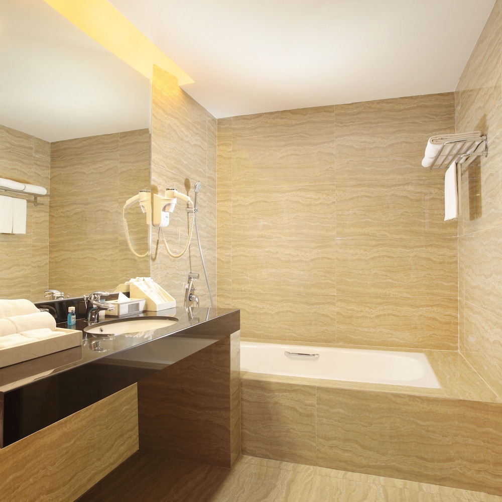 Four Points by Sheraton Medan — Medan — photo 5