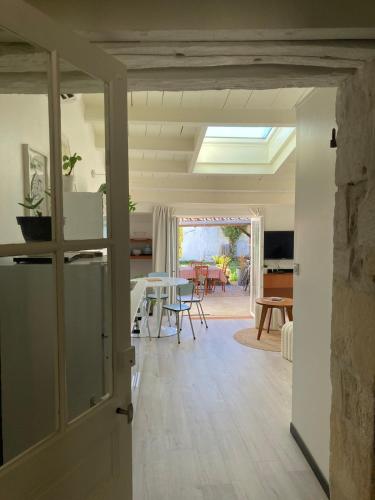 Le petit chai classé de tourisme 3 étoiles hyper centre La Tremblade in La Tremblade, France