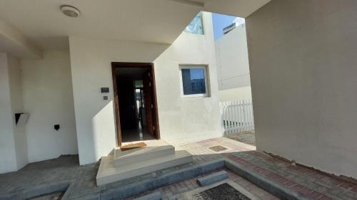 Damac hills 2 vardon cluster - last minute hotel in Dubai