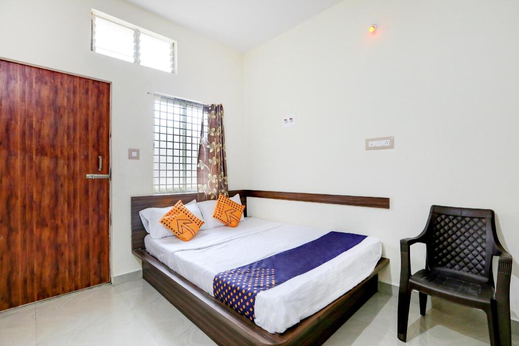 Oyo New Dhan Win Lodge — 4-Star Luxury Hotel in Mysore, India