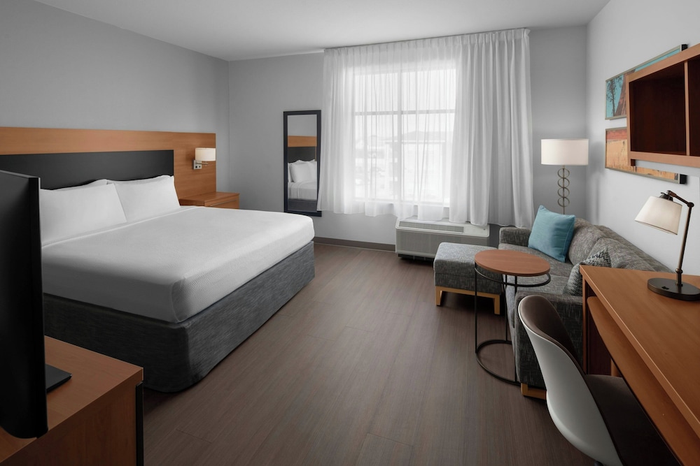 TownePlace Suites by Marriott Hobbs - photo 4