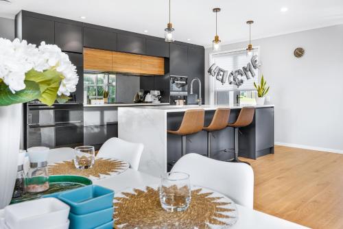 Stylish warm house in north Hamilton — 4-Star Luxury Hotel in Hamilton, New Zealand