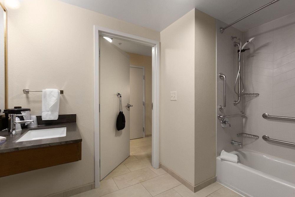 Fairfield Inn & Suites by Marriott Elizabeth City - photo 22