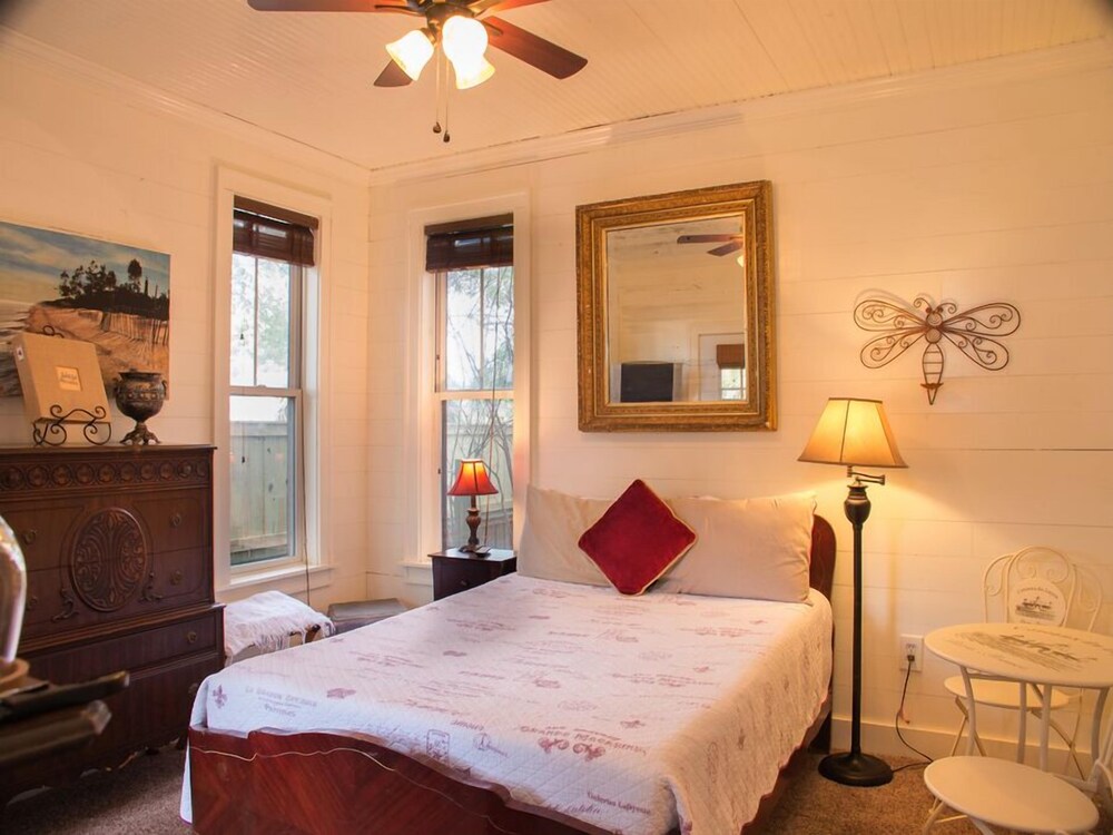 Beachside Boutique Inn - photo 11
