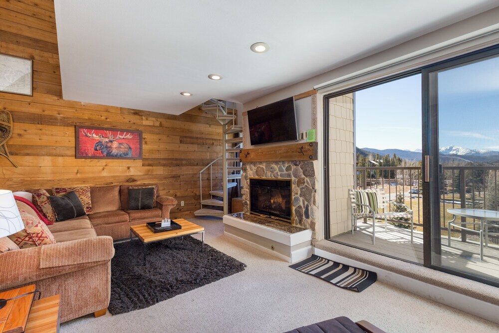 Plaza #1408 by Summit County Mountain Retreats in Keystone, United States