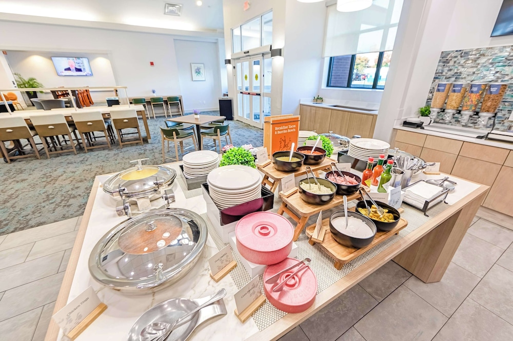 Homewood Suites by Hilton East Rutherford Meadowlands - photo 98