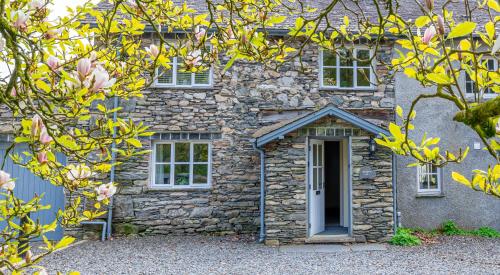 Grassholme Cottage — 4-Star Luxury Hotel in Ambleside, United Kingdom