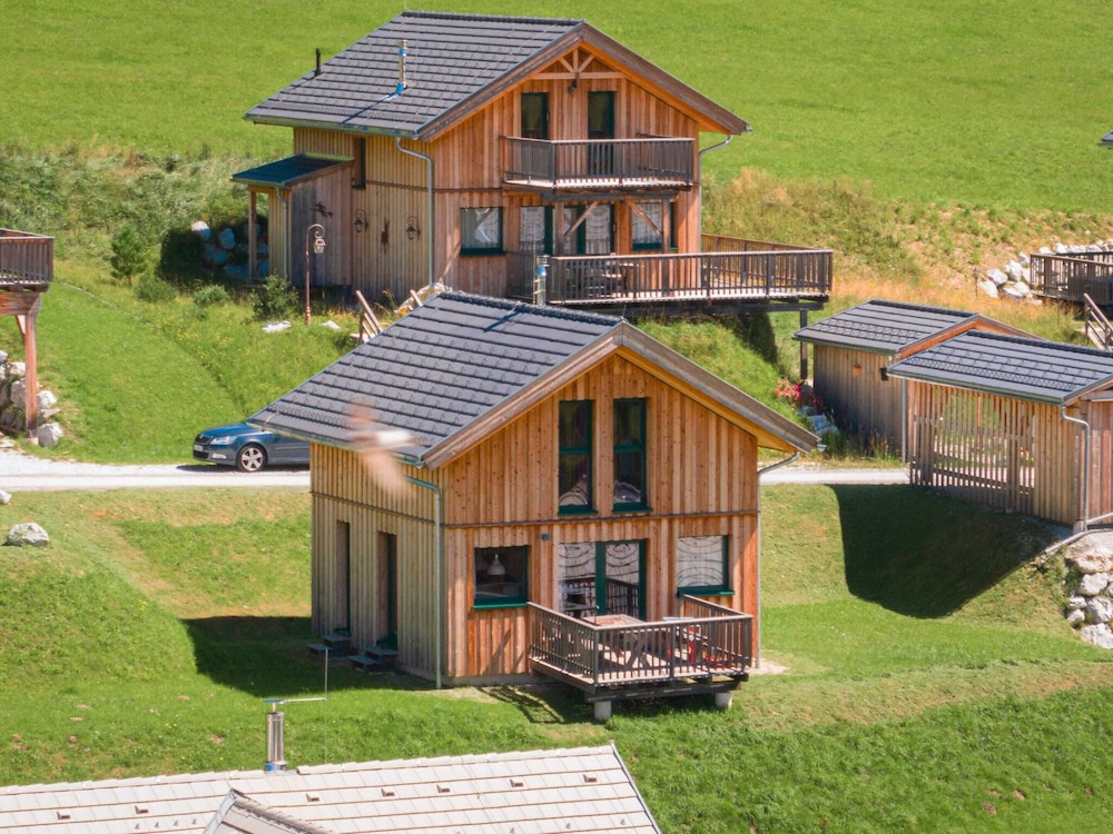 Chalet in Hohenauern at the Hohentauern ski Area — 4-Star Luxury Hotel in Hohentauern, Austria