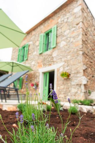 Casa Kamik 19th Century Stone House 50 m from Sea — 4-Star Luxury Hotel in Jadranovo, Croatia