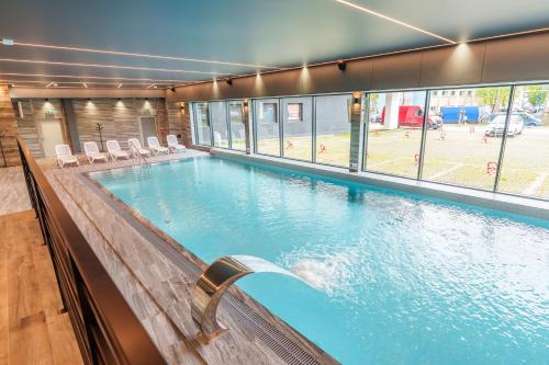 Faro Apartamenty Kasprowicza 20 Basen W Cenie Schwimmbad Im Preis — 4-Star Luxury Hotel in Kolobrzeg, Poland