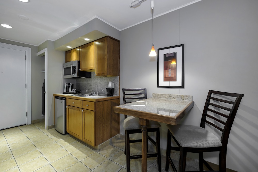 Red Roof Inn & Suites Herkimer - photo 27