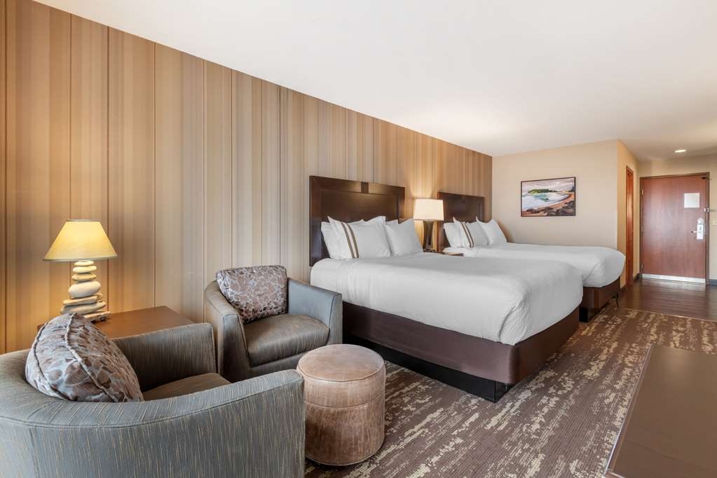 Best Western Plus Superior Inn - photo 48