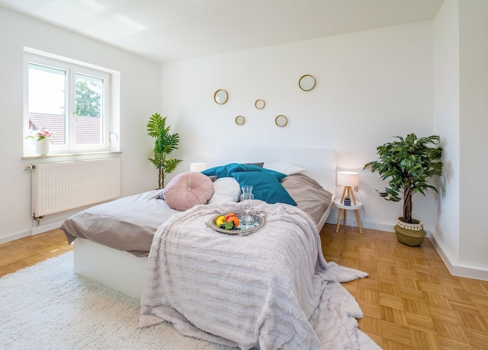 Eg M 65m2 2 Zimmer Wohnung — Freilassing