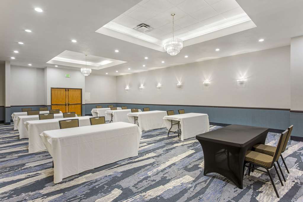 Comfort Suites Ogden Conference Center - photo 53