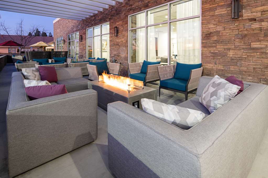 Hyatt Place Bakersfield - photo 6