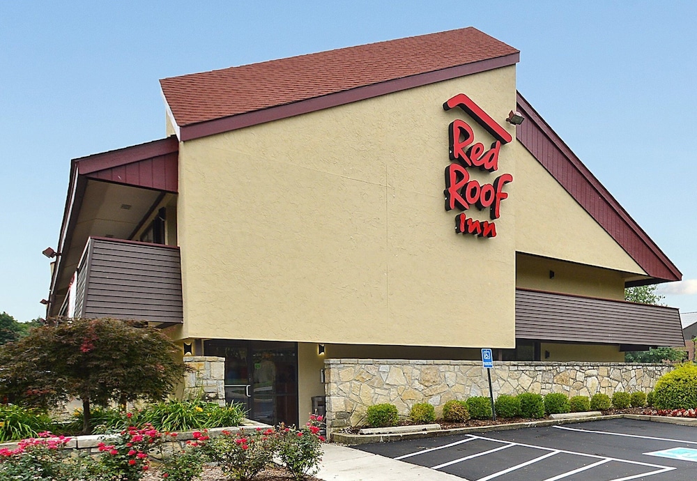 Red Roof Inn Cleveland Mentor Willoughby - featured photo