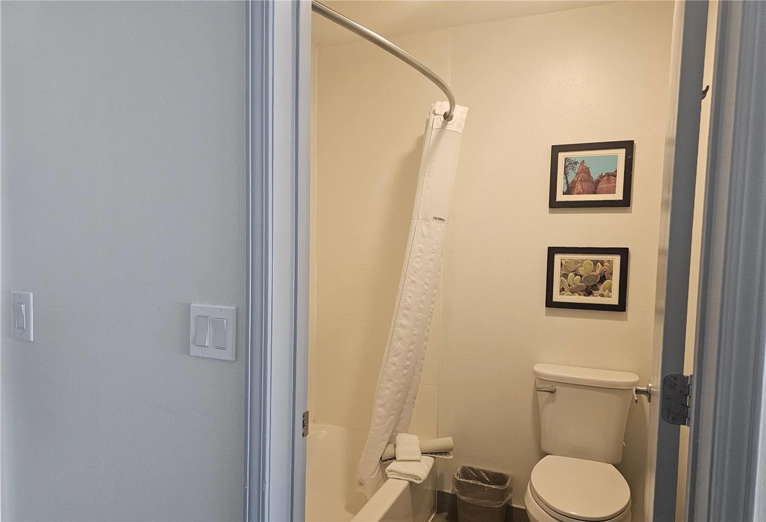 Wingate by Wyndham Los Alamos - photo 22