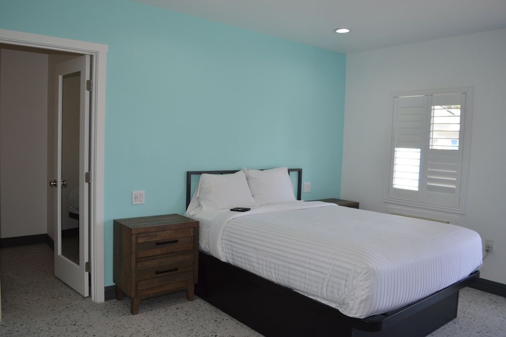 Calafia Inn - photo 12