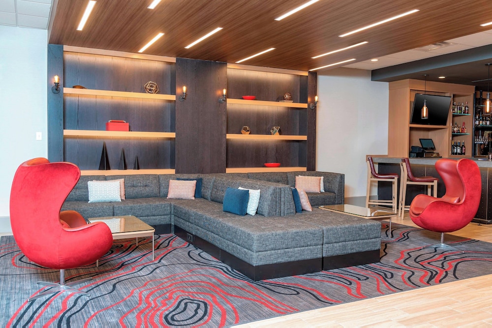 Delta Hotels by Marriott Kalamazoo Conference Center - photo 35