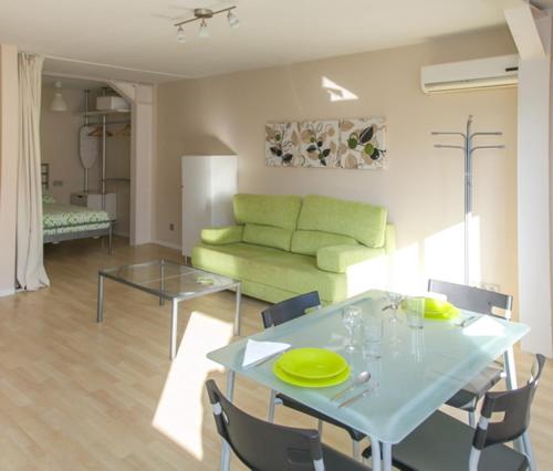 Apartamentos Loft Tarifa — 4-Star Luxury Hotel in Tarifa, Spain