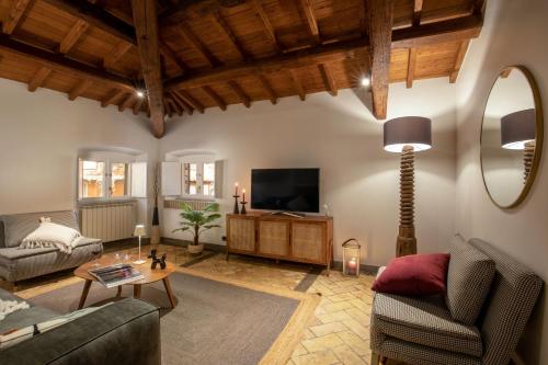 Maison Medusa — 4-Star Luxury Hotel in Rome, Italy